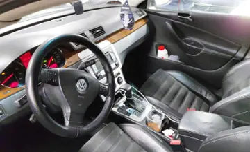 Volkswagen Passat 2008 года за 4 000 000 тг. в Астана фото 5
