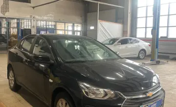Chevrolet Onix 2024 года за 5 885 000 тг. в Караганда фото 3
