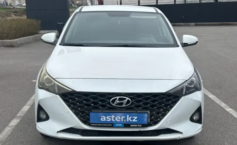 Hyundai Accent 2020 года за 7 000 000 тг. в Шымкент фото 2