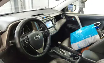 Toyota RAV4 2014 года за 10 000 000 тг. в Астана фото 5