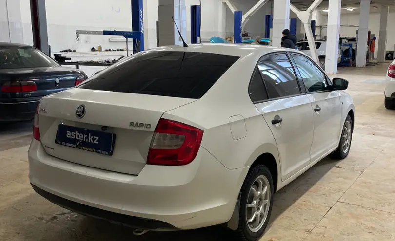 Skoda Rapid 2014 года за 4 600 000 тг. в Актобе фото 5