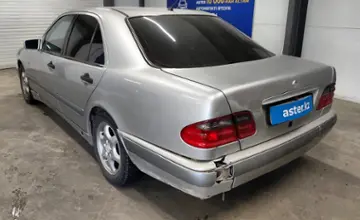 Mercedes-Benz E-Класс 1998 года за 3 500 000 тг. в Астана фото 4