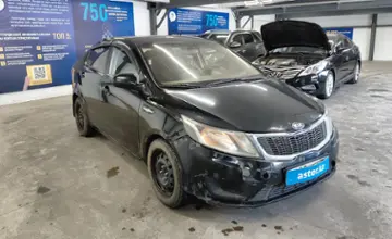 Kia Rio 2014 года за 4 000 000 тг. в Астана фото 2