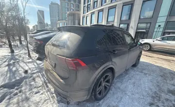 Volkswagen Tiguan 2021 года за 17 000 000 тг. в Астана