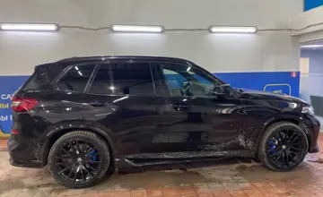 BMW X5 2019 года за 28 000 000 тг. в Астана фото 4