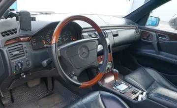 Mercedes-Benz E-Класс 1998 года за 2 700 000 тг. в Шымкент фото 5