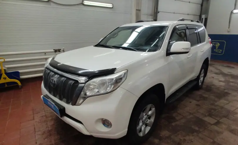 Toyota Land Cruiser Prado 2014 года за 13 000 000 тг. в Астана