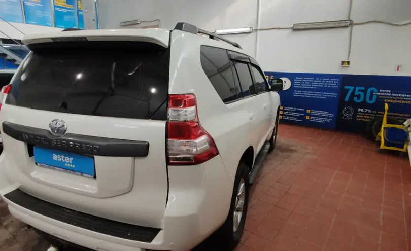 Toyota Land Cruiser Prado 2014 года за 13 000 000 тг. в Астана фото 5