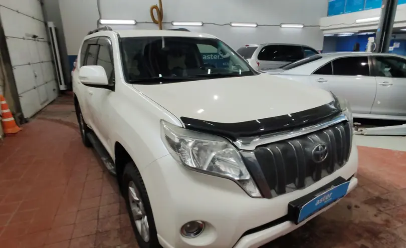 Toyota Land Cruiser Prado 2014 года за 13 000 000 тг. в Астана фото 3