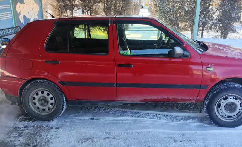 Volkswagen Golf 1997 года за 1 500 000 тг. в Талдыкорган фото 4
