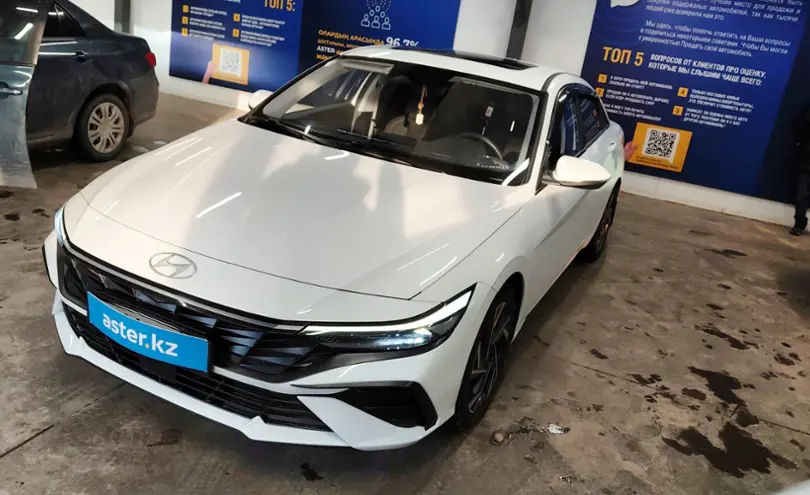 Hyundai Elantra 2024 года за 9 000 000 тг. в Астана