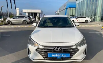 Hyundai Elantra 2018 года за 7 700 000 тг. в Шымкент фото 2
