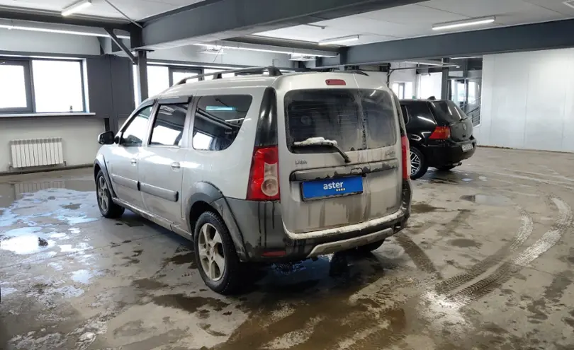 LADA (ВАЗ) Largus Cross 2017 года за 4 200 000 тг. в Астана фото 4