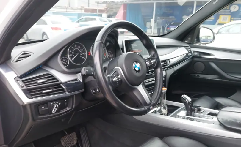 BMW X5 2015 года за 16 000 000 тг. в Шымкент фото 5