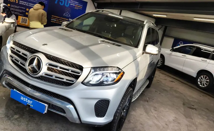 Mercedes-Benz GLS 2017 года за 16 500 000 тг. в Астана