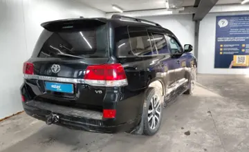 Toyota Land Cruiser 2018 года за 29 900 000 тг. в Астана фото 3