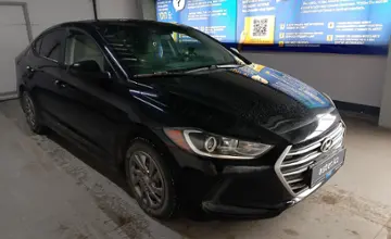 Hyundai Elantra 2017 года за 7 500 000 тг. в Уральск фото 3