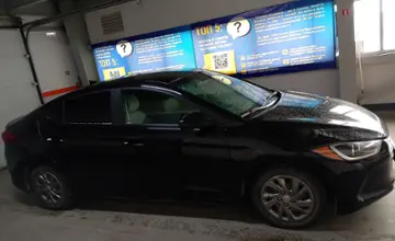 Hyundai Elantra 2017 года за 7 500 000 тг. в Уральск фото 4