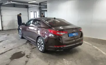 Kia K5 2011 года за 7 500 000 тг. в Астана фото 4