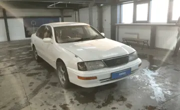 Toyota Avalon 1996 года за 1 800 000 тг. в Астана фото 2