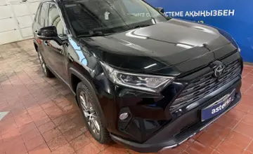 Toyota RAV4 2021 года за 16 000 000 тг. в Астана фото 3