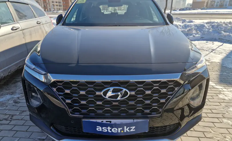 Hyundai Santa Fe 2019 года за 14 000 000 тг. в Астана фото 2