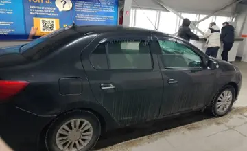 Renault Logan 2014 года за 3 000 000 тг. в Уральск фото 4