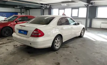 Mercedes-Benz E-Класс 2004 года за 3 500 000 тг. в Астана фото 3