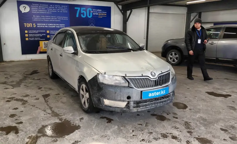 Skoda Rapid 2014 года за 3 000 000 тг. в Астана фото 2