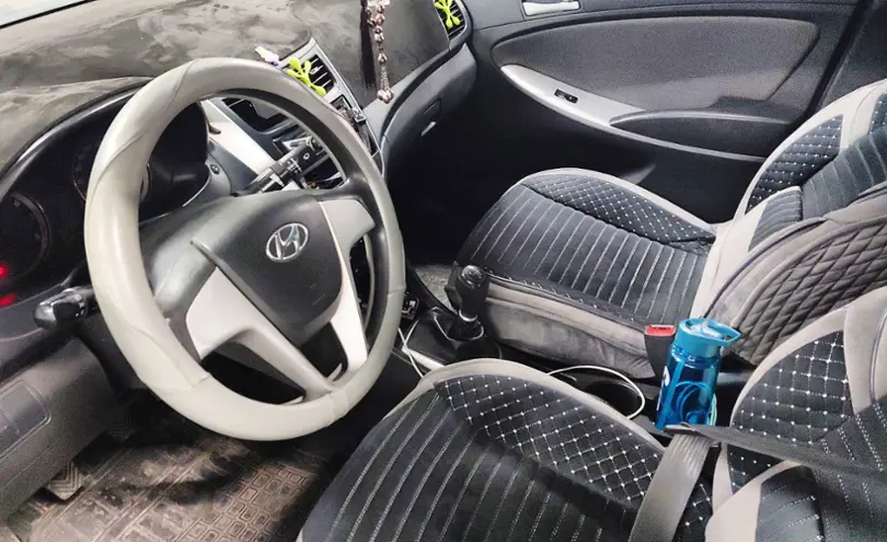 Hyundai Accent 2014 года за 6 000 000 тг. в Астана фото 5