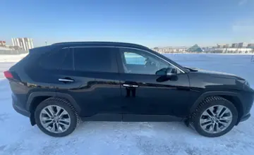 Toyota RAV4 2021 года за 17 000 000 тг. в Астана фото 2