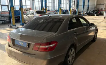 Mercedes-Benz E-Класс 2011 года за 7 700 000 тг. в Караганда