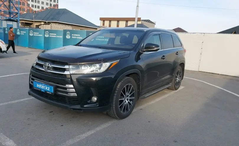 Toyota Highlander 2016 года за 16 000 000 тг. в Шымкент