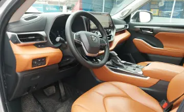 Toyota Highlander 2024 года за 31 000 000 тг. в Шымкент фото 5