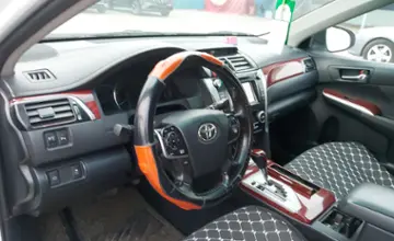 Toyota Camry 2014 года за 9 500 000 тг. в Шымкент фото 5