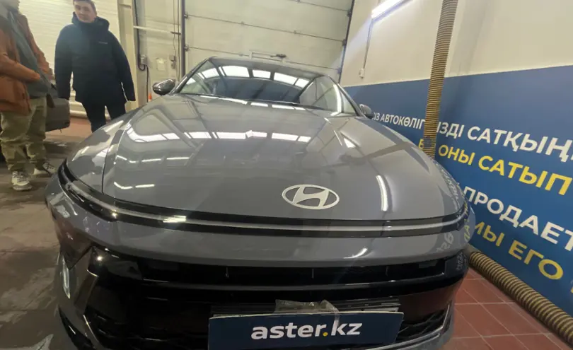 Hyundai Sonata 2025 года за 16 500 000 тг. в Астана фото 2
