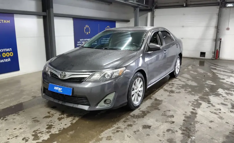 Toyota Camry 2013 года за 8 000 000 тг. в Астана