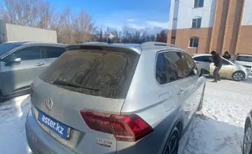 Volkswagen Tiguan 2017 года за 11 000 000 тг. в Костанай