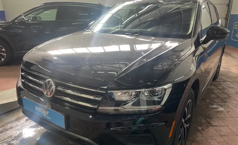 Volkswagen Tiguan 2021 года за 13 000 000 тг. в Астана