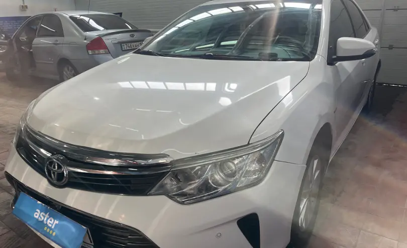 Toyota Camry 2015 года за 11 500 000 тг. в Астана