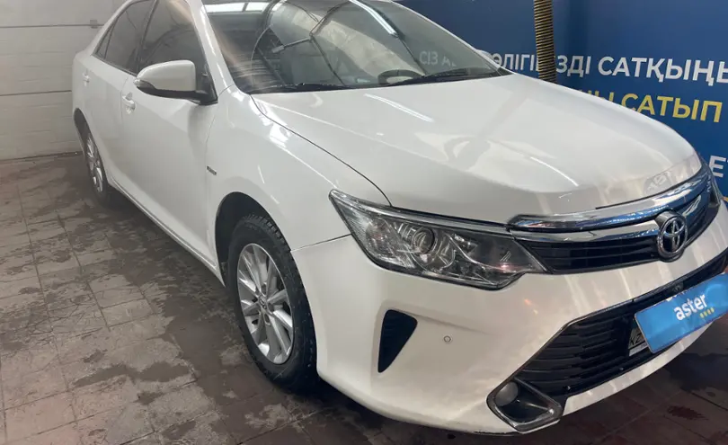 Toyota Camry 2015 года за 11 500 000 тг. в Астана фото 3