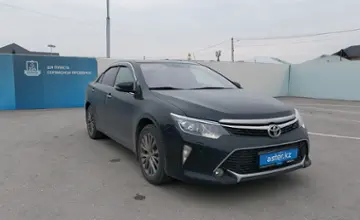 Toyota Camry 2015 года за 10 500 000 тг. в Шымкент фото 2