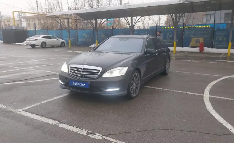 Mercedes-Benz S-Класс 2011 года за 14 000 000 тг. в Алматы