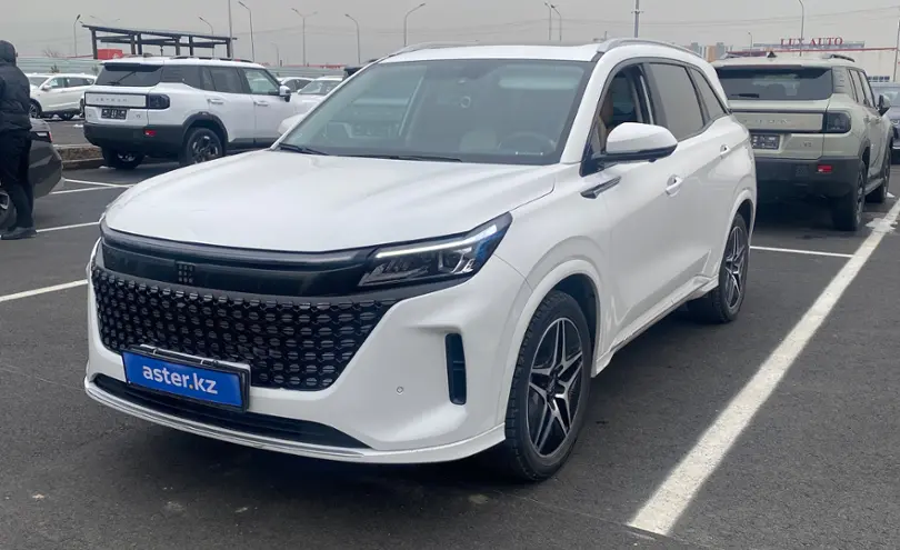 DongFeng 580 2023 года за 10 000 000 тг. в Алматы