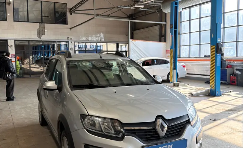 Renault Sandero 2016 года за 5 200 000 тг. в Караганда фото 3