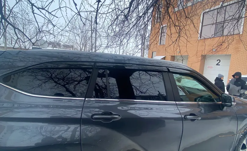 Toyota Highlander 2023 года за 28 000 000 тг. в Костанай фото 4