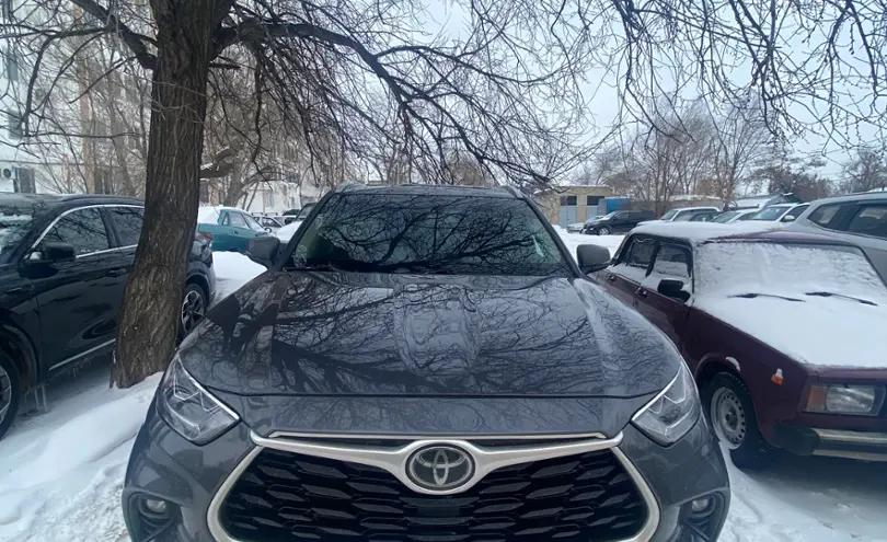 Toyota Highlander 2023 года за 28 000 000 тг. в Костанай фото 2