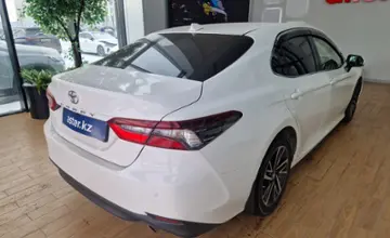 Toyota Camry 2022 года за 13 000 000 тг. в Астана