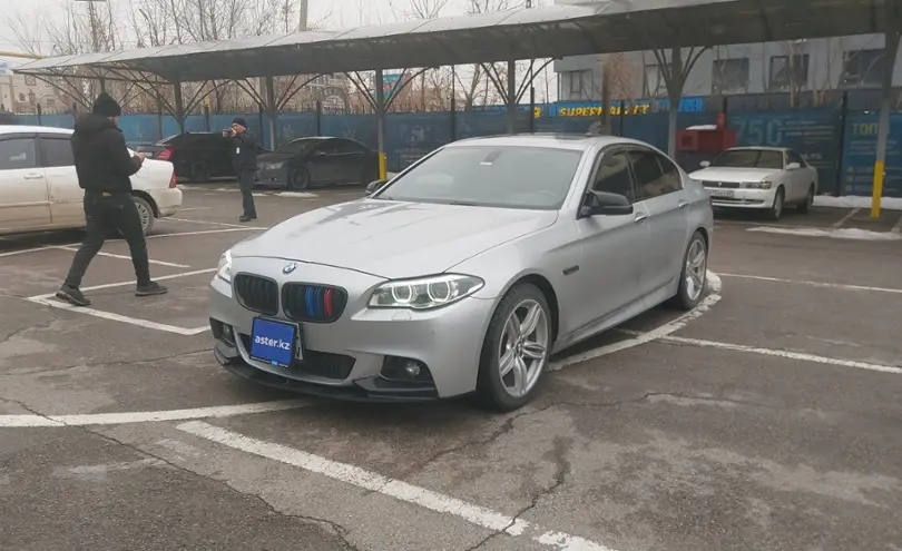 BMW 5 серии 2015 года за 12 500 000 тг. в Алматы