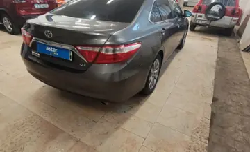 Toyota Camry 2016 года за 9 500 000 тг. в Актобе